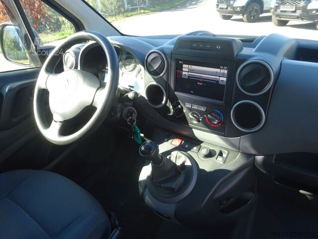 Панелен ван Citroën Berlingo Kasten L1 BlueHDI 75PS Business AHK