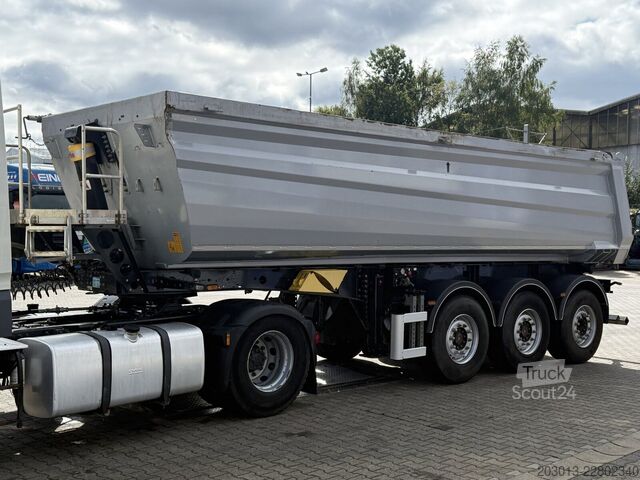 Semiremorcă basculantă WIELTON NW3 Kippauflieger 3 Achse 28 m³