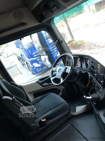 Volume SZM Mercedes-Benz Actros 1845 LS LOW MEGA Streamspace Intarder