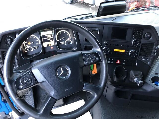 Volume SZM Mercedes-Benz Actros 1845 LS LOW MEGA Streamspace Intarder