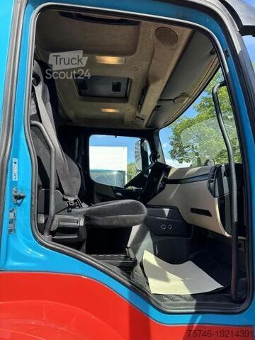 Kötet SZM Mercedes-Benz Actros 1843 LS Autotransporter SZM EUROLOHR