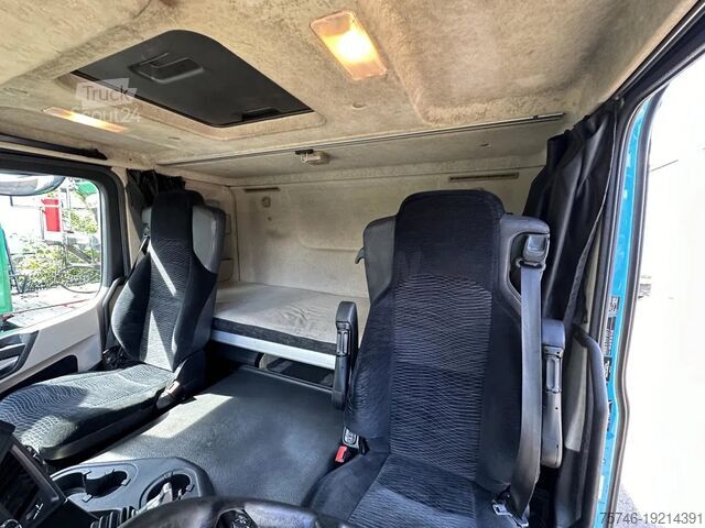 Kötet SZM Mercedes-Benz Actros 1843 LS Autotransporter SZM EUROLOHR