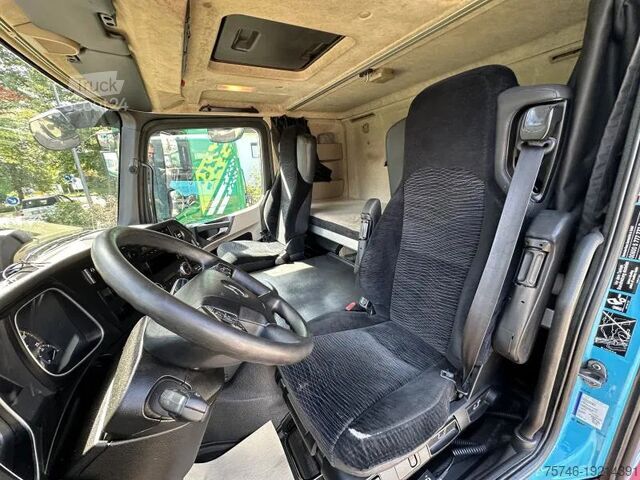 Kötet SZM Mercedes-Benz Actros 1843 LS Autotransporter SZM EUROLOHR