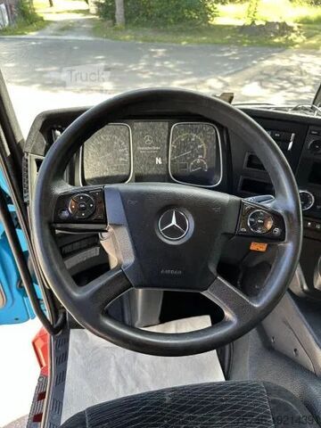 Kötet SZM Mercedes-Benz Actros 1843 LS Autotransporter SZM EUROLOHR
