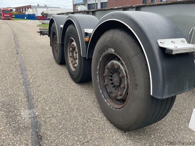 Μεταφορά εμπορευματοκιβωτίων Van Hool 3B2015 Chassis / 20-2x20-40 FT / SAF Axles / Di...