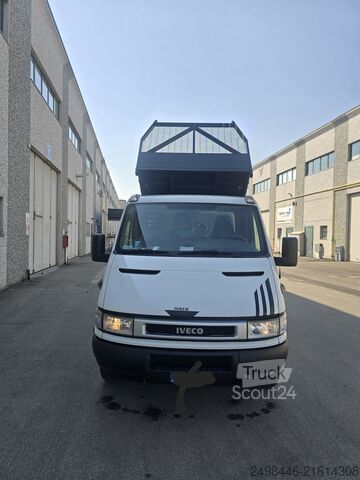 τριαξονικό ανατρεπτικό βαν MR VEICOLI INDUSTRIALI USATI IVECO DAILY