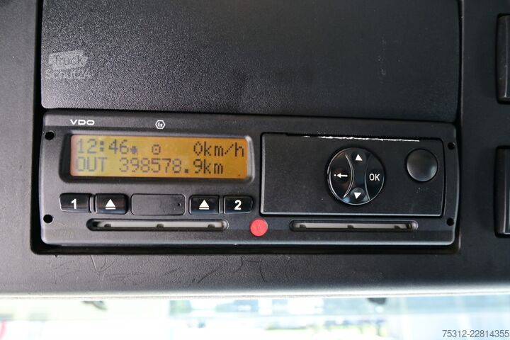 Камион-фургон Mercedes-Benz Antos 1833  Retarder LBW Bett Alufelgen AHK