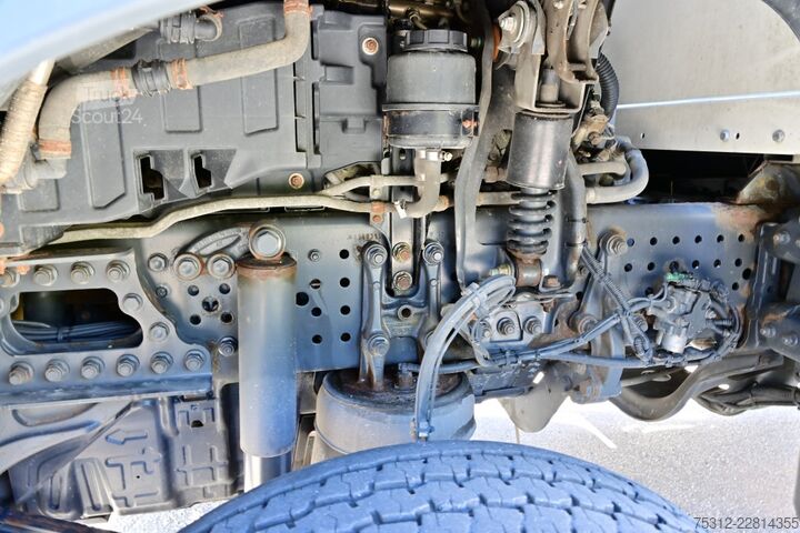 Камион-фургон Mercedes-Benz Antos 1833  Retarder LBW Bett Alufelgen AHK