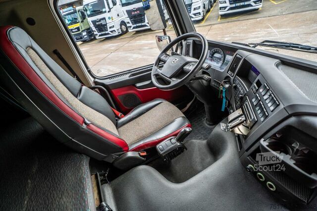 Standard tractor VOLVO FMX 460 GLOB VEB+