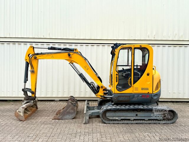 Mini ekskavatorius WACKER Neuson EZ53 / 2016 BJ / 3 x Löffel
