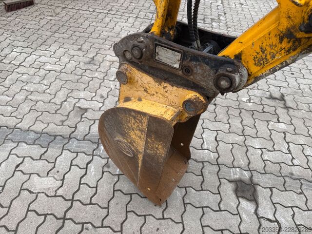 Račiakas krautuvas JCB 3CX Plus, 2021 BJ, 5.436 H, 81 KW/ 110 PS