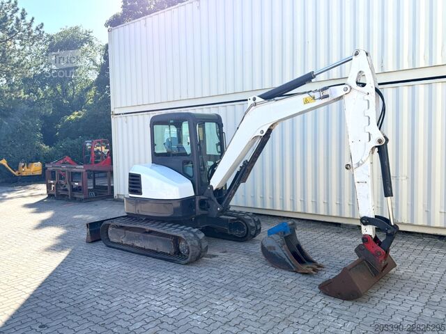 Mini ekskavatorius BOBCAT E50 / 2016 BJ / 3.381 H  / 2 x Löffel / MS03