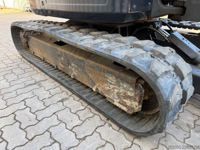 Mini ekskavatorius BOBCAT E50 / 2016 BJ / 3.381 H  / 2 x Löffel / MS03