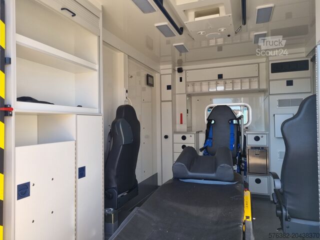 Rettungswagen Mercedes-Benz Sprinter Rettungswagen