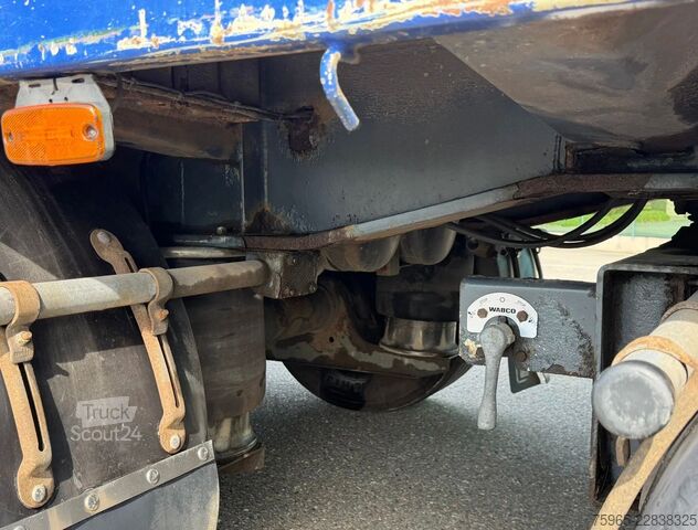 Semiremorcă cu platformă joasă  KWB P-453-STI-H 3-AS SEMI 2x STUURAS 1x LIFTAS S