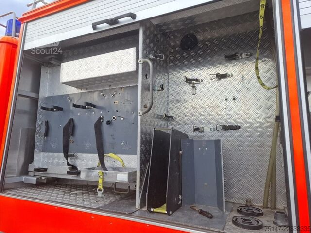 Camion caisson MERCEDES-BENZ 917 AF 4x4 Allrad Feuerwehr TLF 16/24 Pumpe Tank