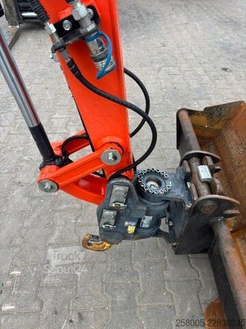 Мини багер KUBOTA U27-4 - Powertilt HS03