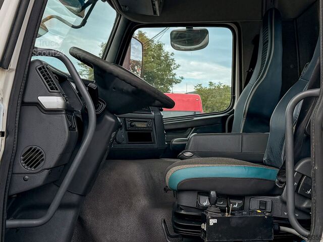 Камион с кука за контейнери VOLVO FMX 450 * Abrollkipper 5,30 m * 6x4 Top Zustand!