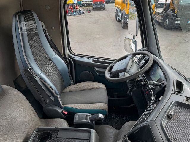 Камион с кука за контейнери VOLVO FMX 450 * Abrollkipper 5,30 m * 6x4 Top Zustand!