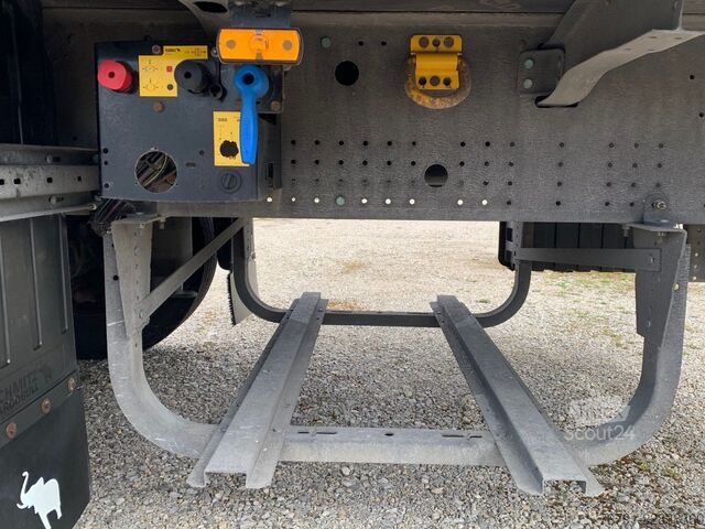 Nyitott ponyvás félpótkocsi SCHMITZ CARGOBULL SCS24/6 Standard_ Power Curtain_ Liftachse