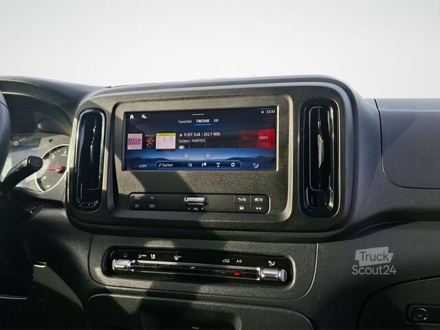 Ploščati dostavnik Mercedes-Benz VITO 116 NEUES MODELL AUTOM AHK KAMERA NAVI MBUX