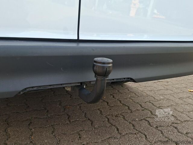 Ploščati dostavnik Mercedes-Benz VITO 116 NEUES MODELL AUTOM AHK KAMERA NAVI MBUX