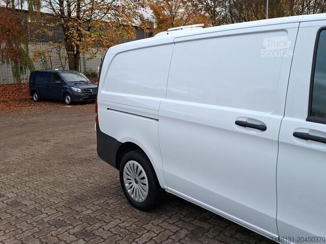 Panelinis furgonas Mercedes-Benz VITO 116 NEUES MODELL AUTOM AHK KAMERA NAVI MBUX