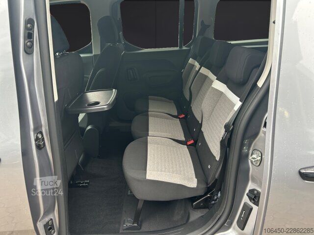 Minibüs Citroën Berlingo XL 130 MAX BAR +180°Kamera+NAV+ACC+SHZ+