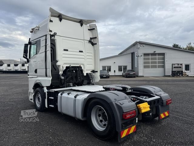 Tracteur routier standard MAN 18.520 TGX GX Kabine Intarder Standklima