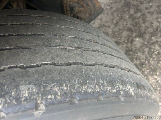 Semirremolque de plataforma baja KRONE SD COOL LINER, CARRIER VECTOR 1550 DOPPELSTOCK