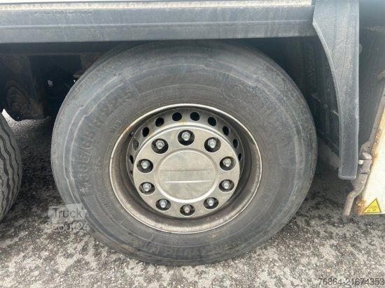 Semirremolque de plataforma baja KRONE SD COOL LINER, CARRIER VECTOR 1550 DOPPELSTOCK