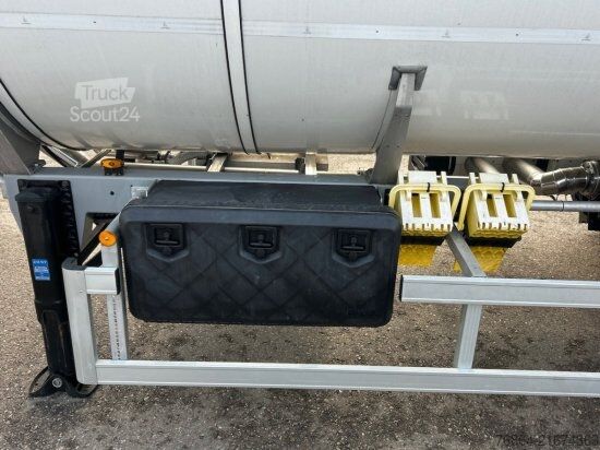 Tankoplegger  JM ENTERPRISE TANKAUFLIEGER CS42AJM, 40.480 LITER,  ADR, EDELSTAHLCHASSIS MEHRERE EINHEITEN