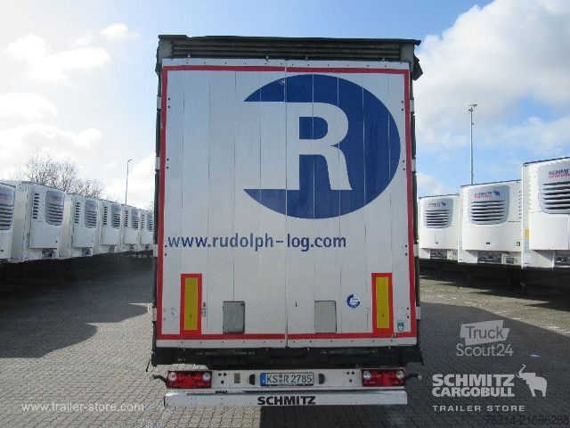 Semirremolque abierto con toldo Schmitz Cargobull Curtainsider Mega Getränke
