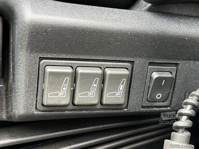 LKW mit Pritsche & Plane IVECO EC ML120E25 ACC Klima Kamera Navi LBW 7,7m