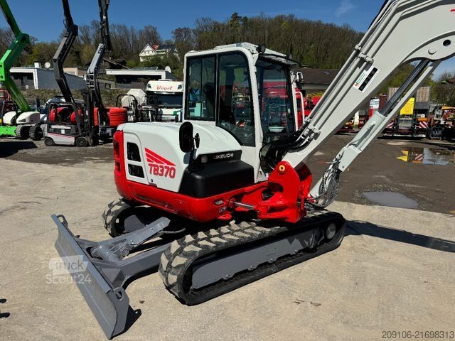 Miniescavatore TAKEUCHI TB 370 Powertilt 3xSchaufeln Neue Gummiketten