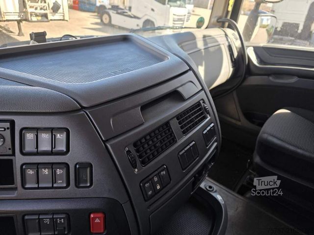 Cap tractor standard DAF XF 460 SC,ZF Intarder, Standklima, Kühlschrank