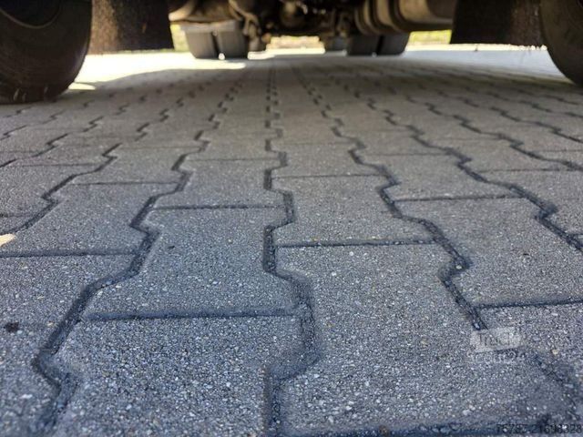 Cap tractor standard DAF XF 460 SC,ZF Intarder, Standklima, Kühlschrank