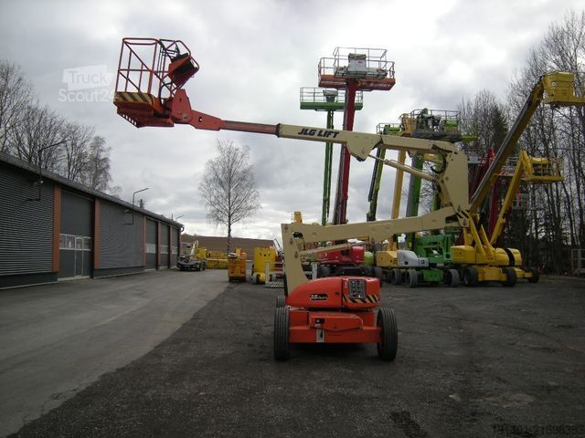 Werkplatform JLG JLG 35 E  Gelenkteleskoparbeitsbühne 12,7 m