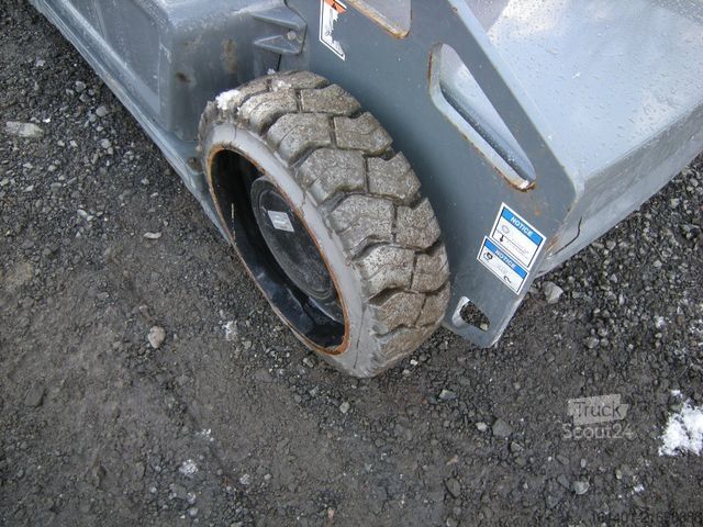 Werkplatform HAULOTTE Arbeitsbühne Haulotte Star 10, AH  10 m