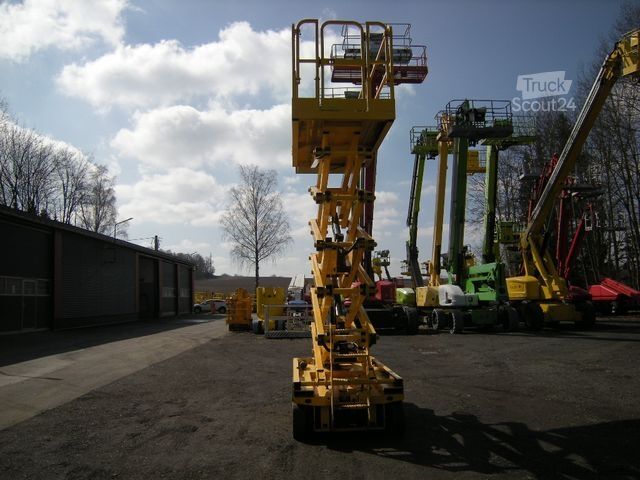 Werkplatform GENIE GS 4047 Scherenarbeitsbühne Genie 14 m