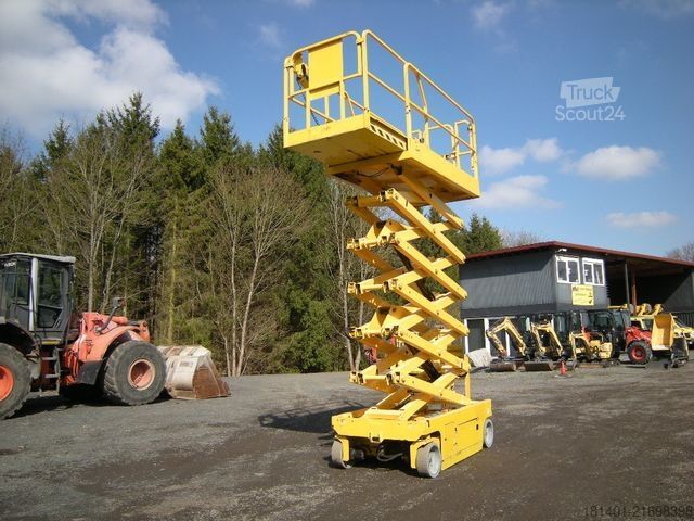 Werkplatform GENIE GS 4047 Scherenarbeitsbühne Genie 14 m