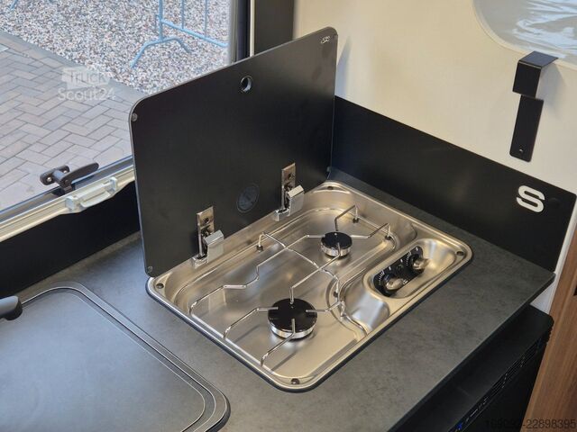 Teilintegriertes Wohnmobil CHAUSSON S697 Titanium Line *MJ27*Arctic*Outdoor*Autom.