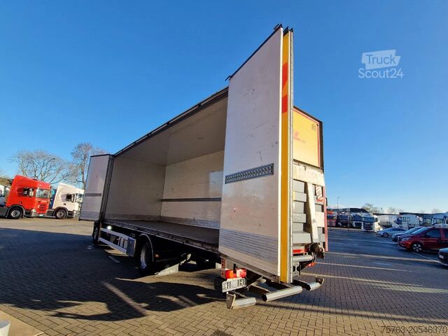 валіза Mercedes-Benz Actros 1827 4x2 Sleepercab - Box with side door...