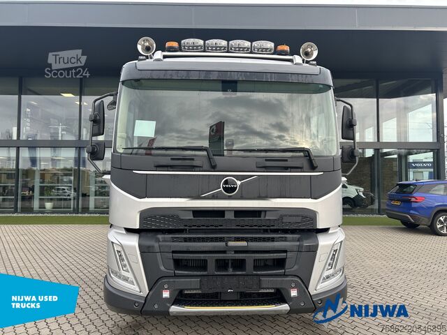 Sistem de braț cu cârlige Volvo FMX 540 8x2 Hyva Haakarm + Vangmuil