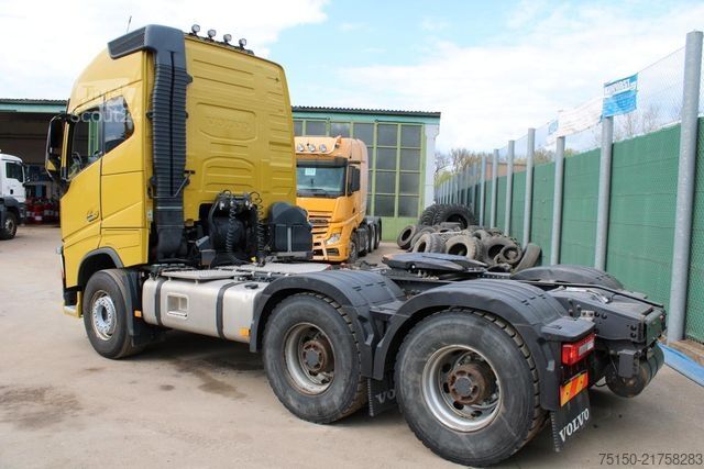 Zware vrachtwagen VOLVO FH 660 6x4 BL - 90 to - Nr.: 583