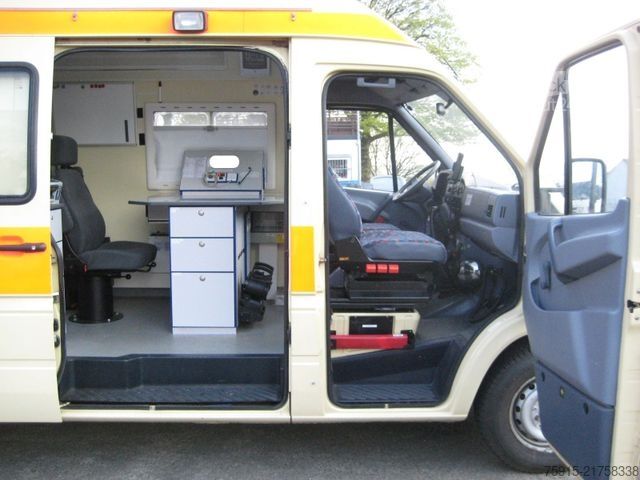 Автодім MERCEDES-BENZ 312 D-KA Sprinter Einsatzleitung (ex-RTW) BINZ