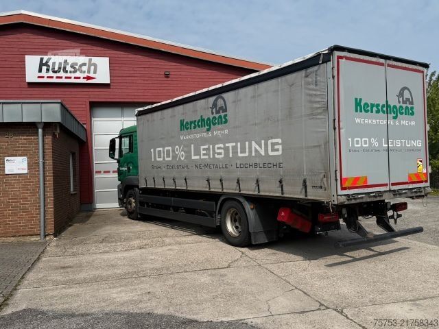Вантажівка з платформою і тентом MAN TGS 18.320LL Pritsche,