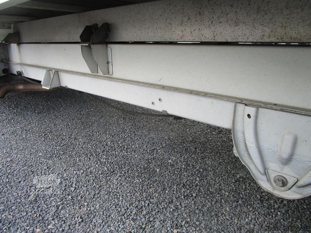 Boxvogn PEUGEOT Boxer 2,2L 165PS *MAXI+LBW+KLIMA+3-Sitze+4,27m*