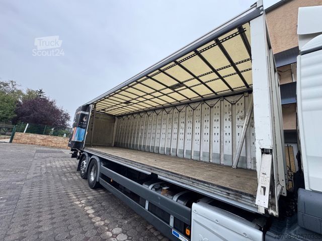 Camion de boissons MAN 26.360 TGS*9 m SafeServer*22 Pal.*Lift/Lenk*LBW