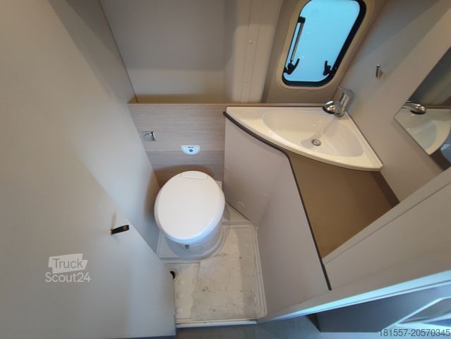 Camper BÜRSTNER Lineo C 590 Markise, SAT/TV, Automatik, Xenon